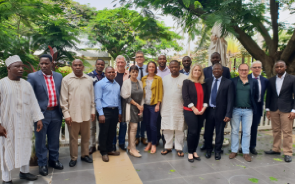 Le directeur de programme de l'UE en visite à Abuja en avril 2018 pour rencontrer les experts et l'équipe locale du projet